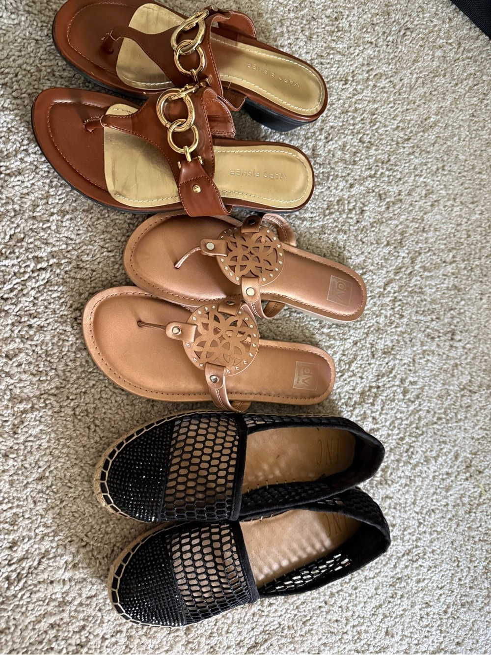 DV by Dolce Vita Tan Leather T-Strap Sandals with Gold Chain Detail